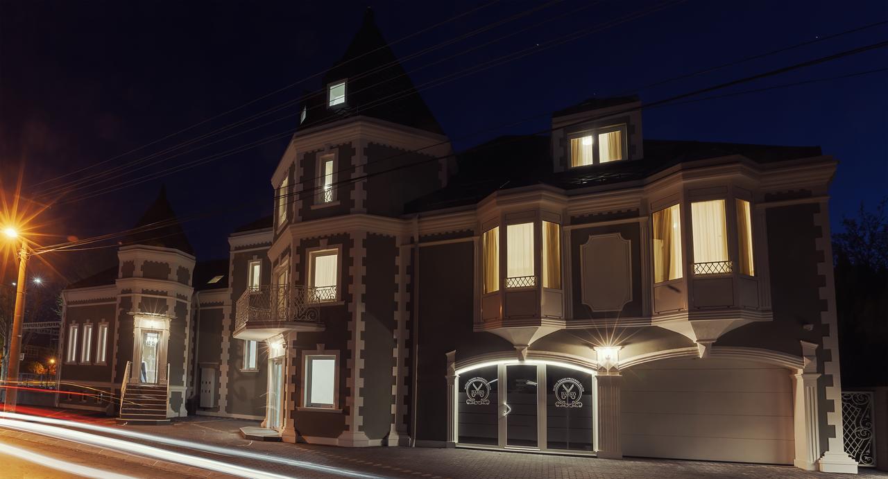 Castello Boutique Hotel Čačak 外观 照片