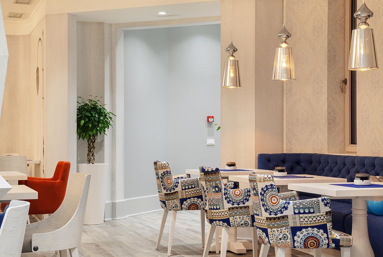 Castello Boutique Hotel Čačak 外观 照片