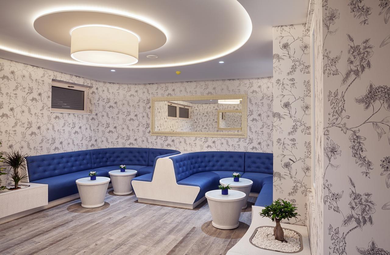 Castello Boutique Hotel Čačak 外观 照片